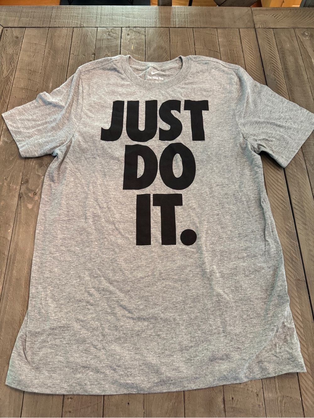 Nike Gray 'Just Do It.' Graphic Tee
